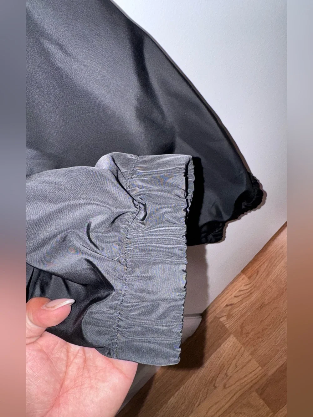 ALO Yoga Black Cargo Joggers with Utility Pockets